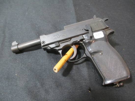 Crosman Vintage "Model 338" Co2 Powered Air Pistol