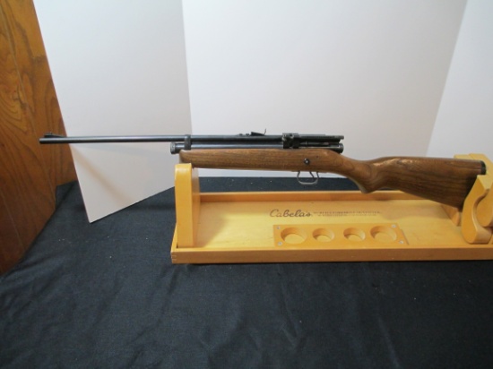 Crosman Vintage "Model 400" Repeater Air Rifle 1957-1962 4.5mm (.177 Cal.)