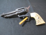 Crosman Revolver Style Co2 Air Pistol .22 Cal.