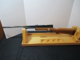 Benjamin Vintage Carbine Co2 Powered Air Rifle 5.5mm (.22 Cal.)