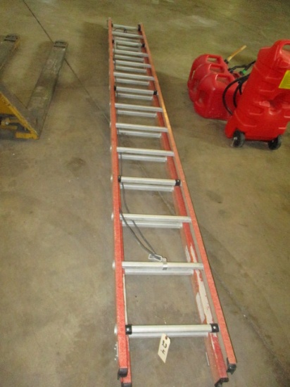 28' Fiberglass Extension Ladder