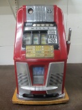 Mills 25 cent Hightop 1940's Slot Machine (Working with Visible Front)