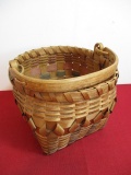 Native American Winnebago Wood Handled Curl Basket