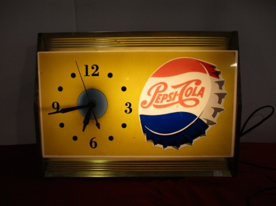 Early Light Up Pepsi Advertising Clock