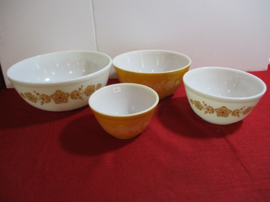 Pyrex 4-Piece Butterly Gold Pattern Nested Bowl Set