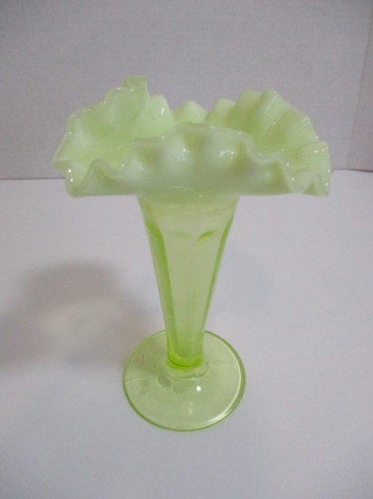 Fenton Styled Uranium Glass Vase (Glows Under Black Light)
