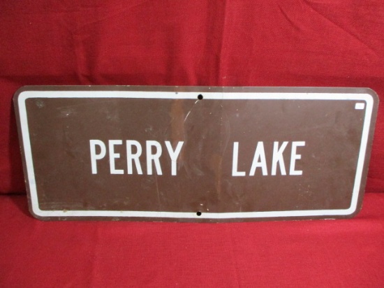 Perry Lake Heavy Painted Steel Sign