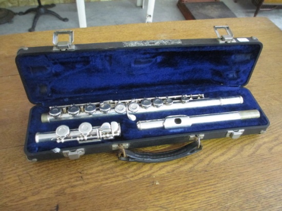 W. T. Armstrong Elkhart Indiana Chrome Plated Flute