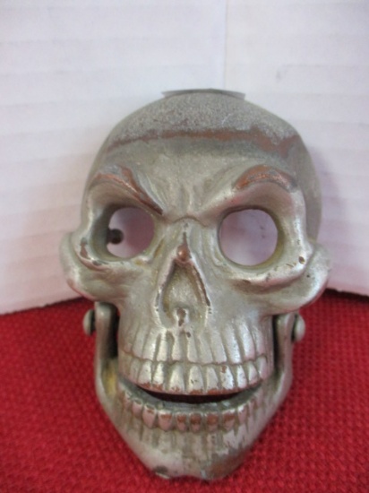 Articulated Jaw Skeleton/Skull Belt Buckle