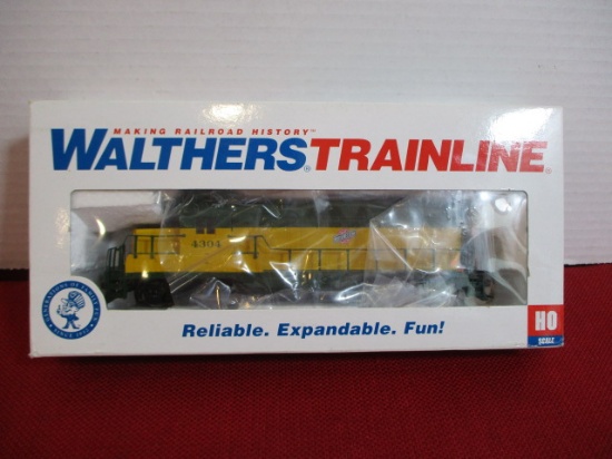 HO Scale-Walther's Trainline Midwest, Chicago & Northwestern GP9M #4304 Locomotive