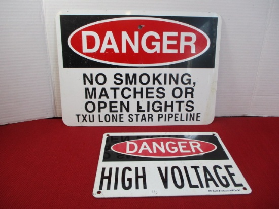 "Danger" Aluminum Signs (Pair)