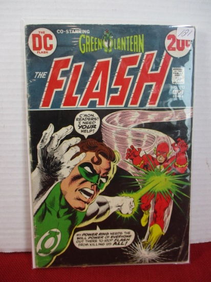 DC Comics 20 Cent The Flash with Green Lantern No.222 Comic Book