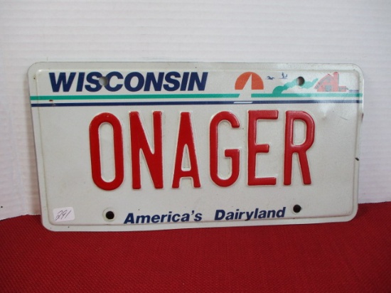 "ONAGER" Wisconsin Vanity License Plate
