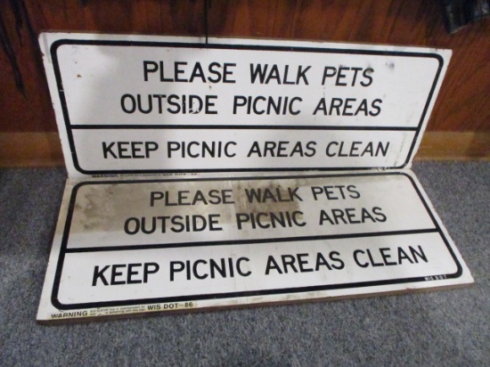 Wisconsin DOT Picnic Area Signs-lot of 2