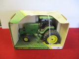 Ertl John Deere 7800 Row Crop Scale Model Tractor