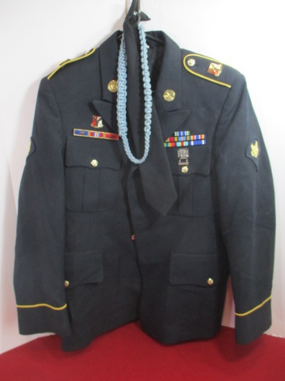 US Army Military Jacket w/ Insignia + Patches