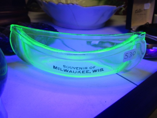 Uranium Glass Milwaukee, WI Souvenir Canoe