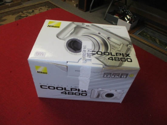 Nikon Cool Pix 4800 Digital Camera