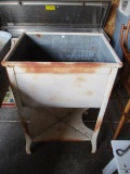 Single Wash Tub w/ Base