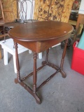 Oval 1-Drawer Hall Table