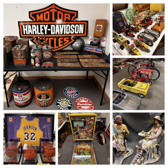 Quality Antiques and Collectibles at Parkway#374