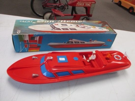 MS San Remo Windup Yacht