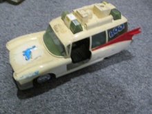 Original Ghostbusters Ecto 1 Vehicle