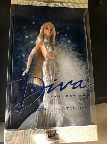 Barbie Diva Collection Gone Platinum - lot of two dolls