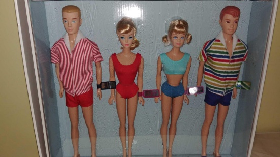 Double Date 50th anniversary barbie set period lot of four dolls