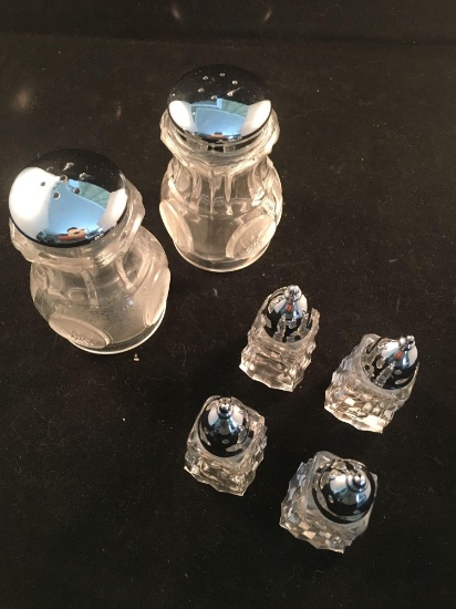 Fostoria Coin Glass Salt & Pepper Shakers & Set of 4 Fostoria Petite Salt & Pepper Shakers