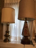 Lot of two lamps