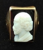 Mens cameo black onxyz ring with white male bust - 14 k YG - 16.5 grams