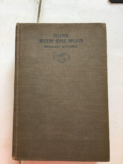 Gone with the wind. First edition 1936. Inscribed on inside leaf