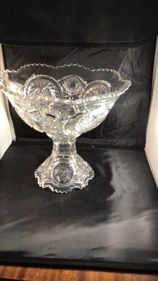 Small two pc fruit/punch bowl.  9 inches tall