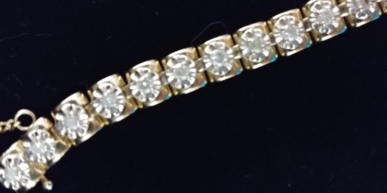 14 K Yellow Gold Bracelet 7 1/4" 31 Diamonds Set