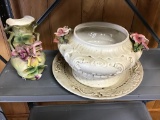 Capodimonte soup tureen and underplate no lid