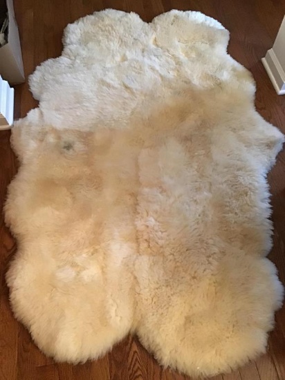 Genuine wool Australian sheepskin.  68 inches.