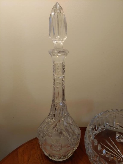16 inch decanter, 9 inch bowl