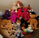 13 beanie babies in container