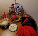 Lot of bird items