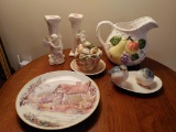 Lot misc glassware items. Pitcher, etc.