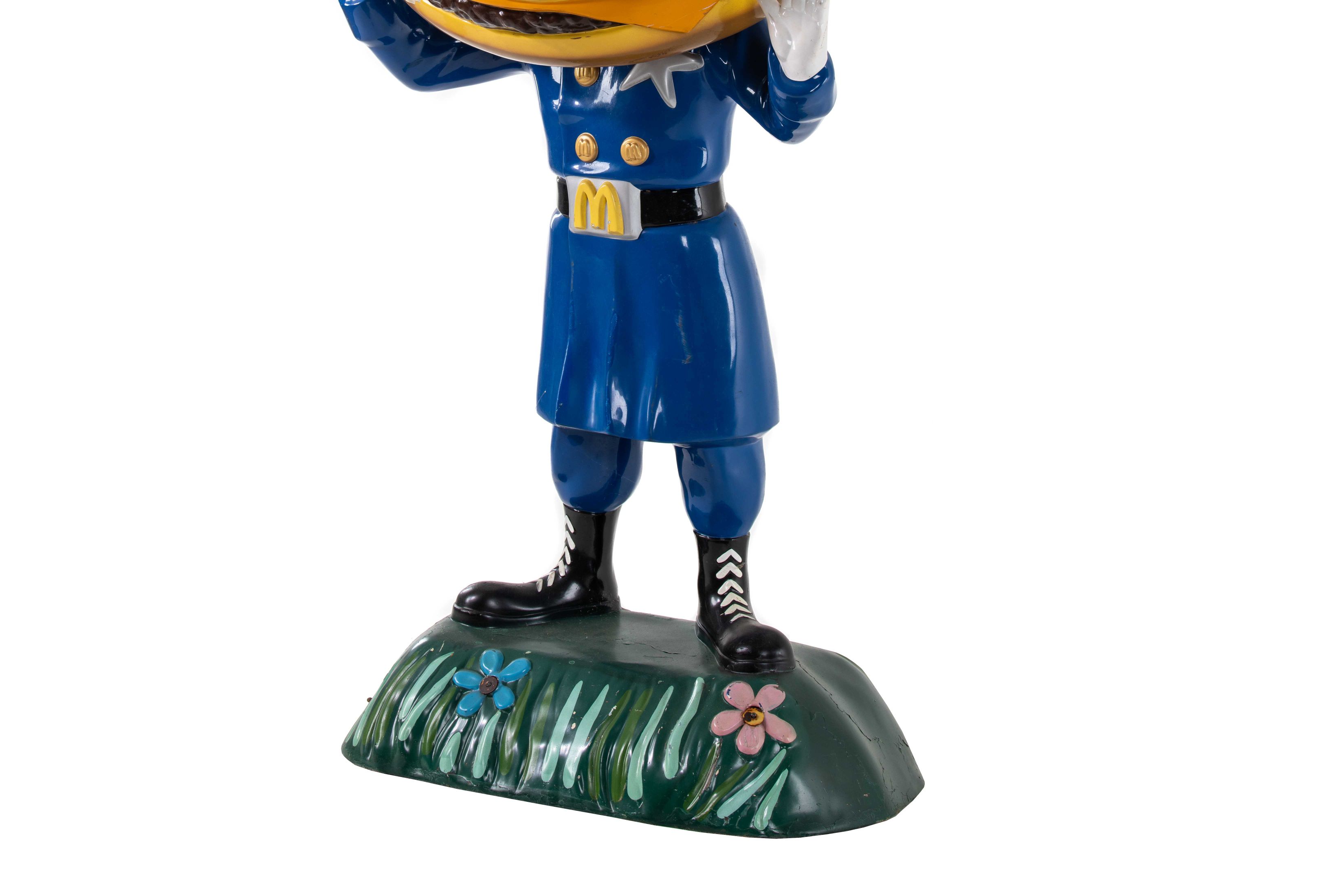McDonald's Officer Big Mac Lifesize Statue | Proxibid