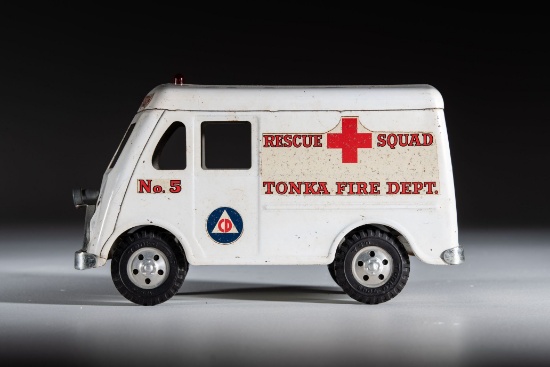 Tonka Fire Dept. Rescue Squad Van 