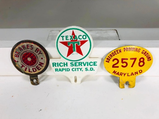 Lot of 3 various license plate toppers Texaco Maryland Tilden