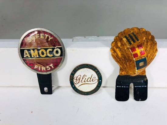 Lot 3 various license plate toppers Shell Amoco Glide