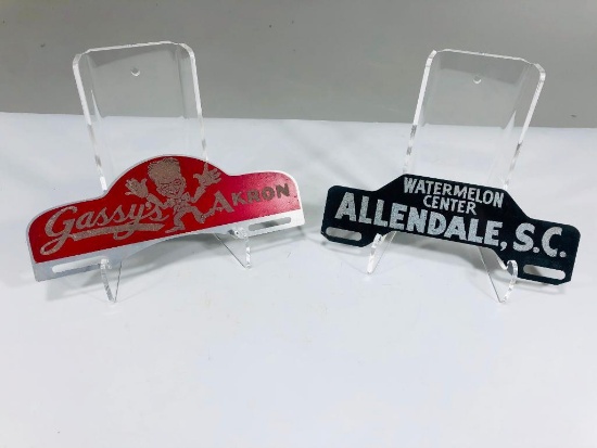 Lot of 2 reflective license plate toppers