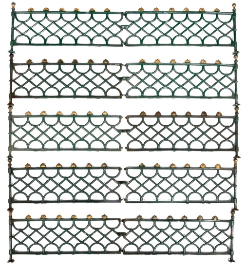10-Kenton Ornate Cast Iron Fencing w/one foot