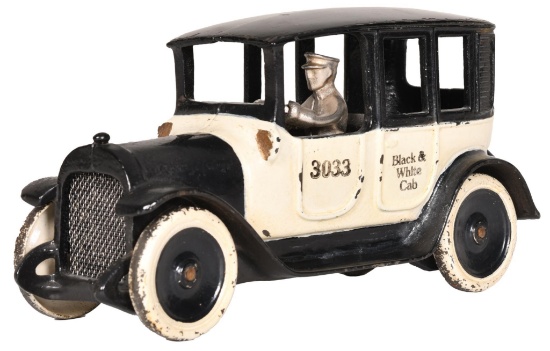 Arcade Cast Iron "Black & White Cab" Round Top Taxi