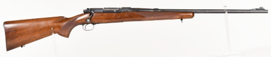 Winchester model 70 30 Gov't 06 Bolt Action rifle S# 32330 Built 1940 24" barrel