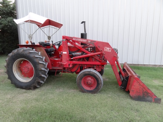 IH Tractor